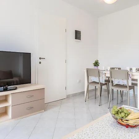 Lxxxviii Apartman *