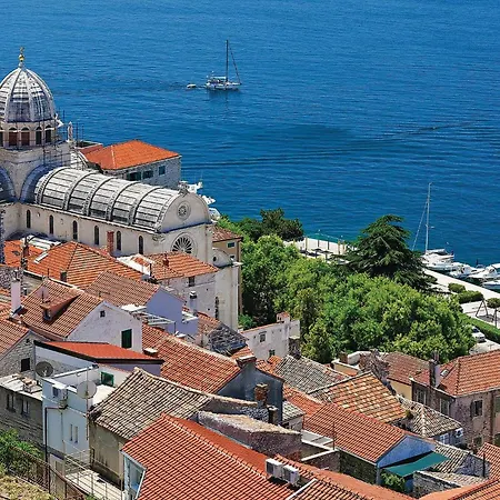 Stunning Apartment In Grebastica With Wifi Apartment Grebastica